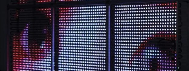 a-girl-looks-through-the-window_02